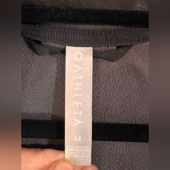 Athleta Gray Camo Triumph Jacket Size M - Picture 2 of 9